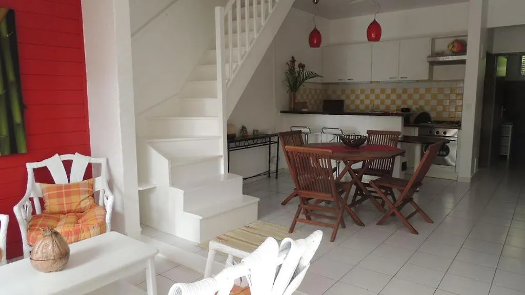 Girofle Bed & Breakfast Sainte-Anne 0*,  Martinique